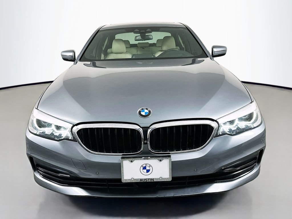 Used 2019 Bluestone Metallic BMW 530i image 2