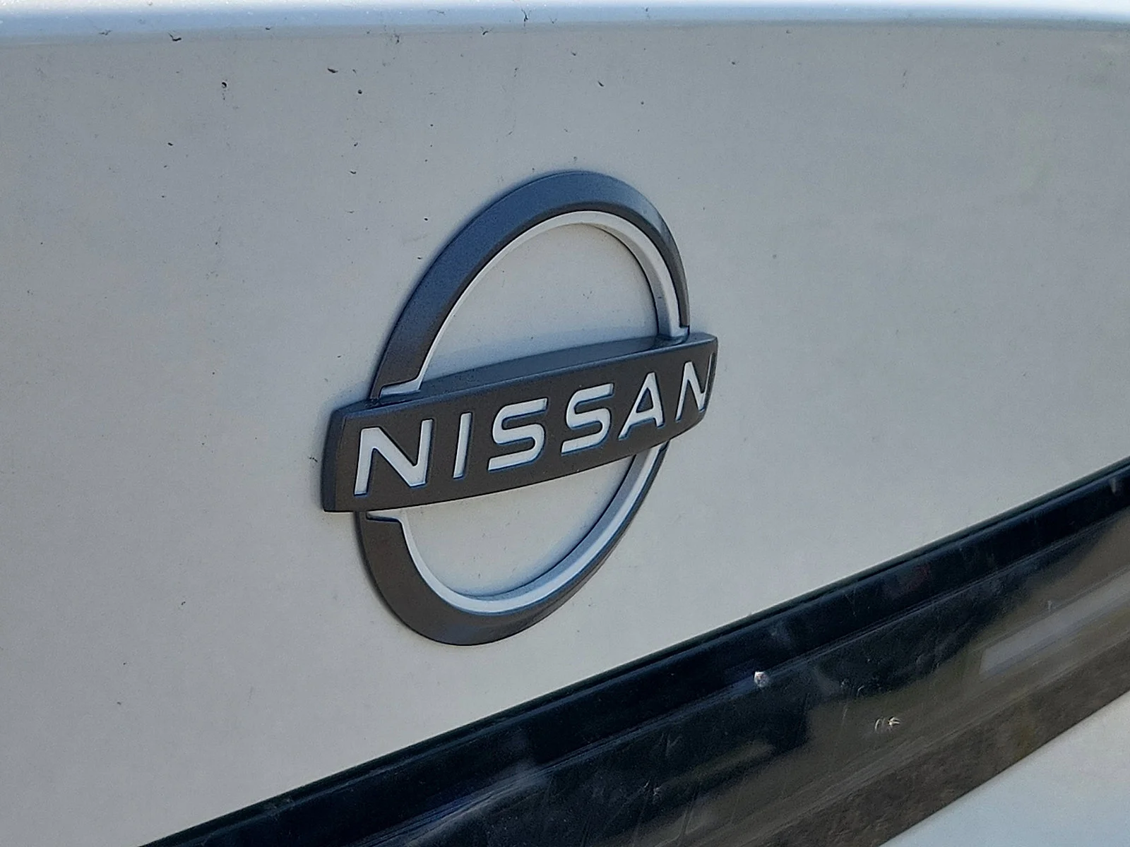 New 2026 White Nissan SL image 23