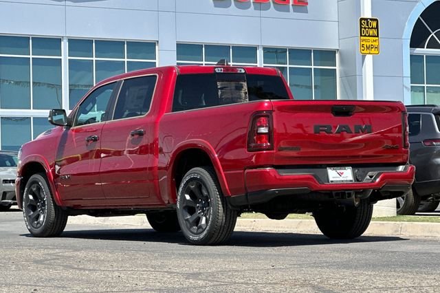 New 2026 Molten Red Pearl-Coat Exterior Paint RAM Big Horn/Lone Star image 5