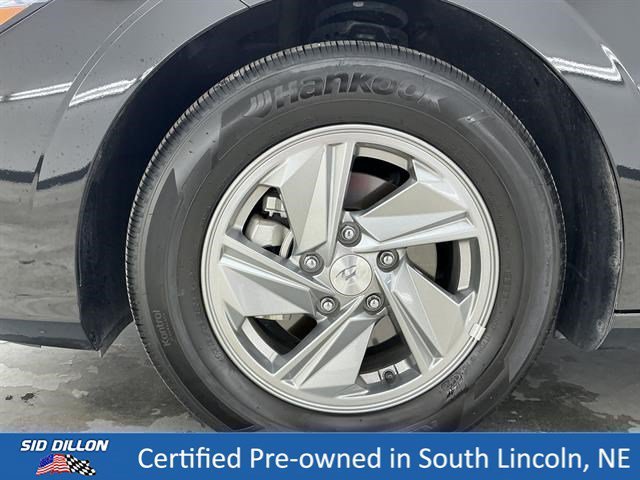 Used 2026 Abyss Black Hyundai SE image 18