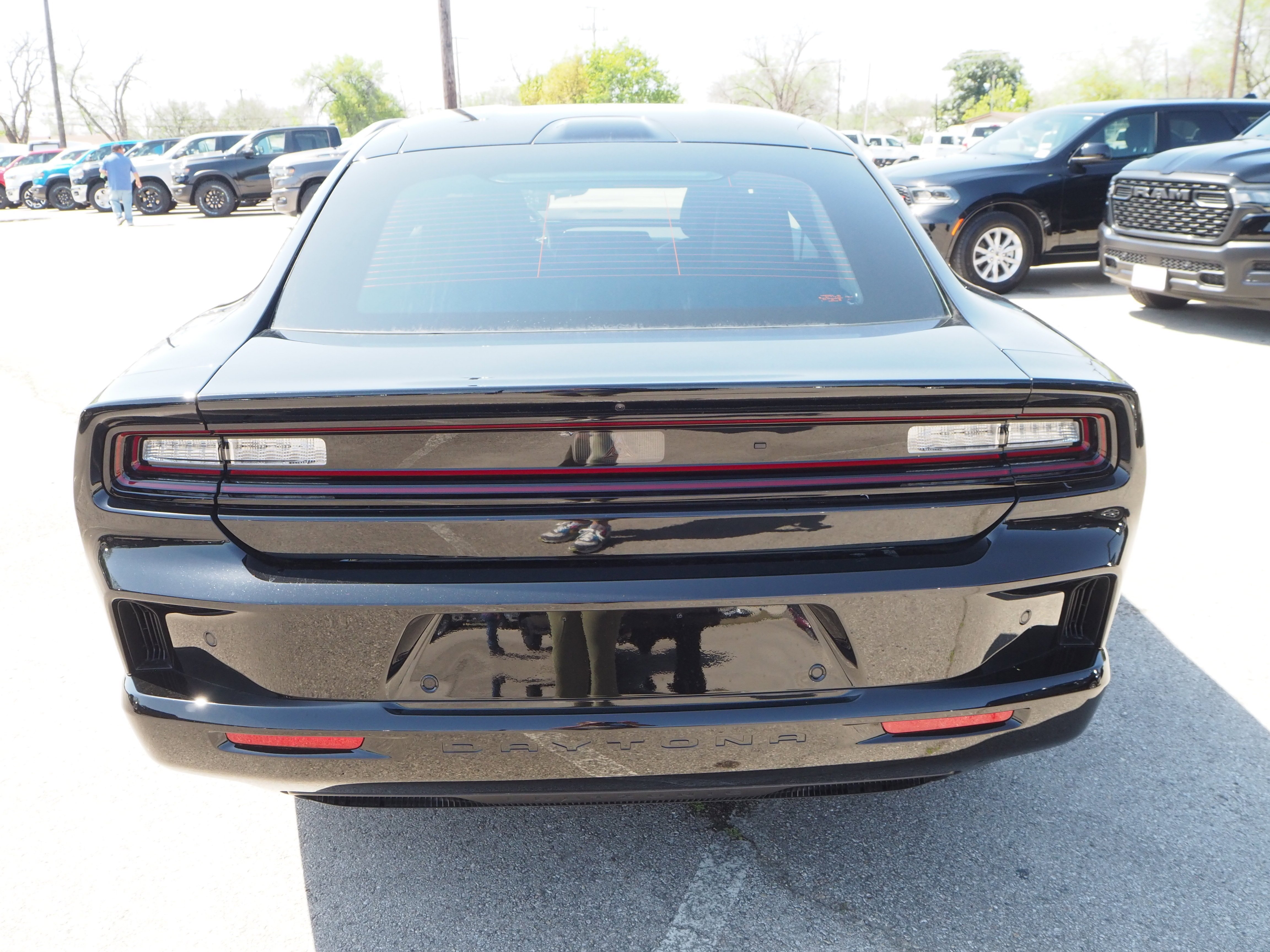 2025 Dodge Charger Daytona R/T - Photo 7