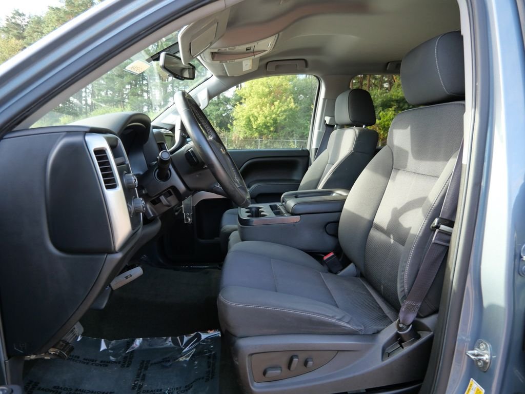 Used 2015 Gray Chevrolet LT image 20