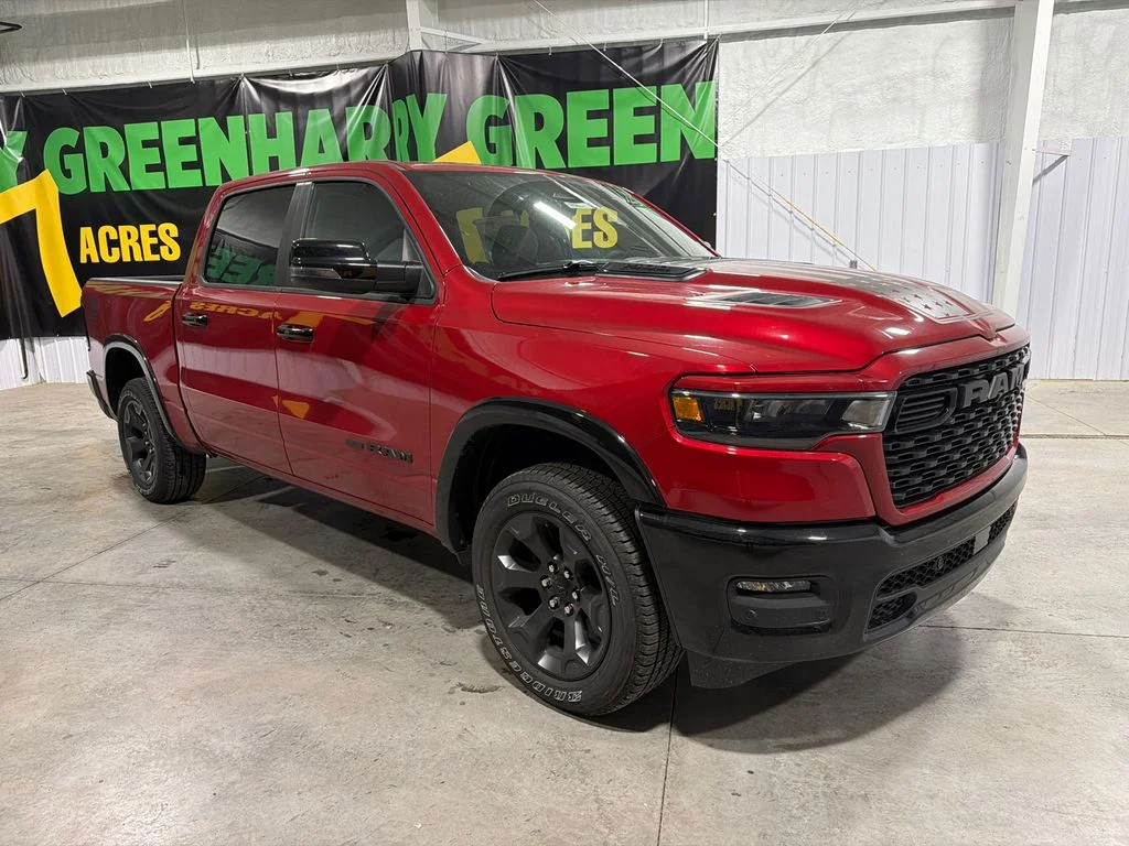 New 2026 Molten Red Pearl-Coat Exterior Paint RAM Big Horn image 2