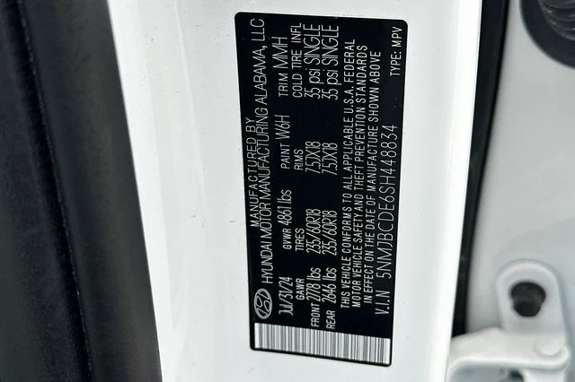 Used 2025 White Pearl Hyundai SEL image 33