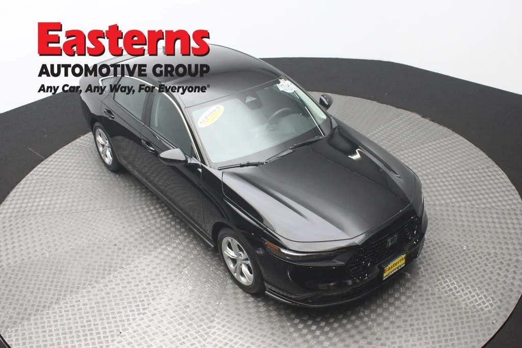 Used 2024 Black Honda LX image 3