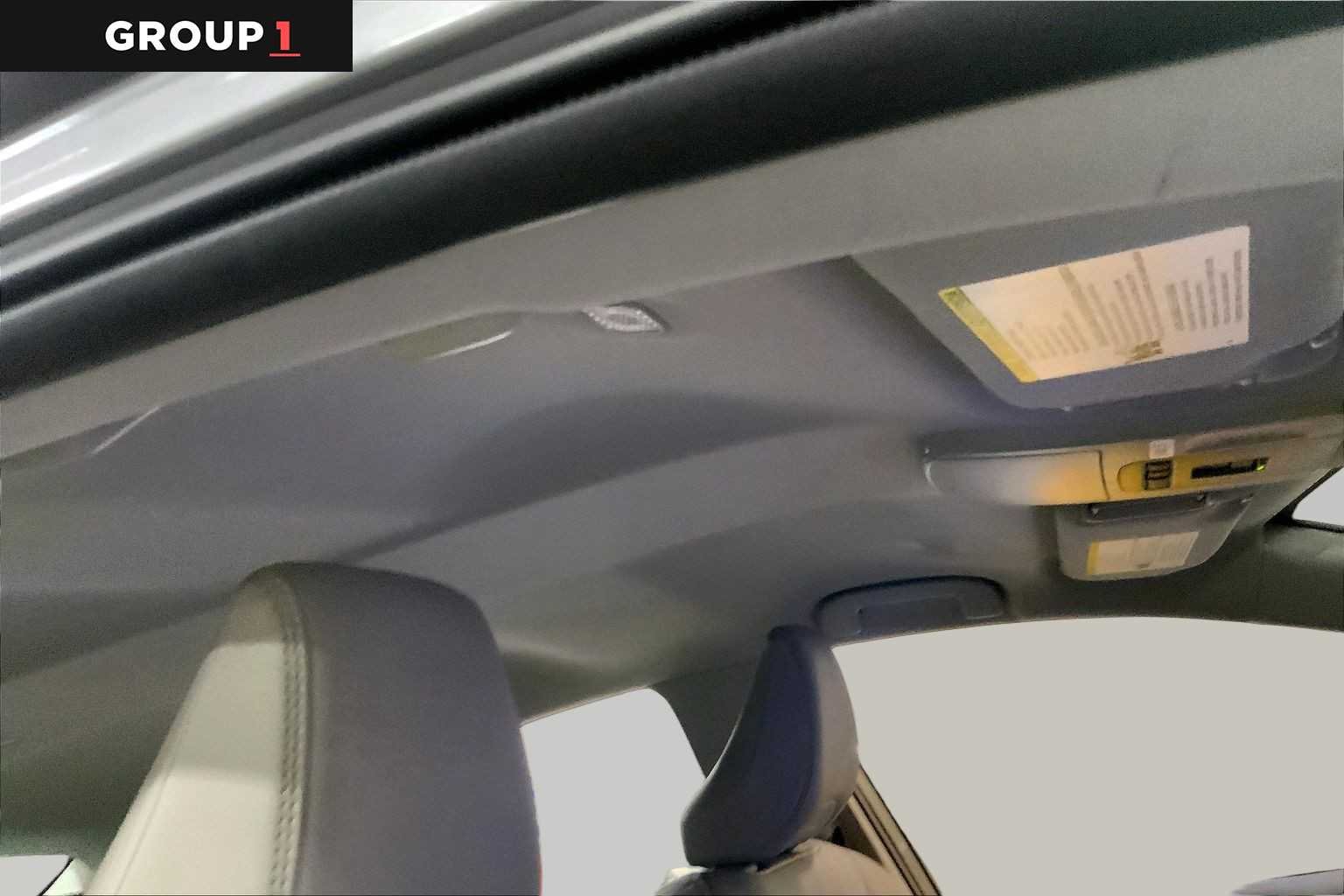 Used 2025 Heavy Metal Toyota XLE image 14