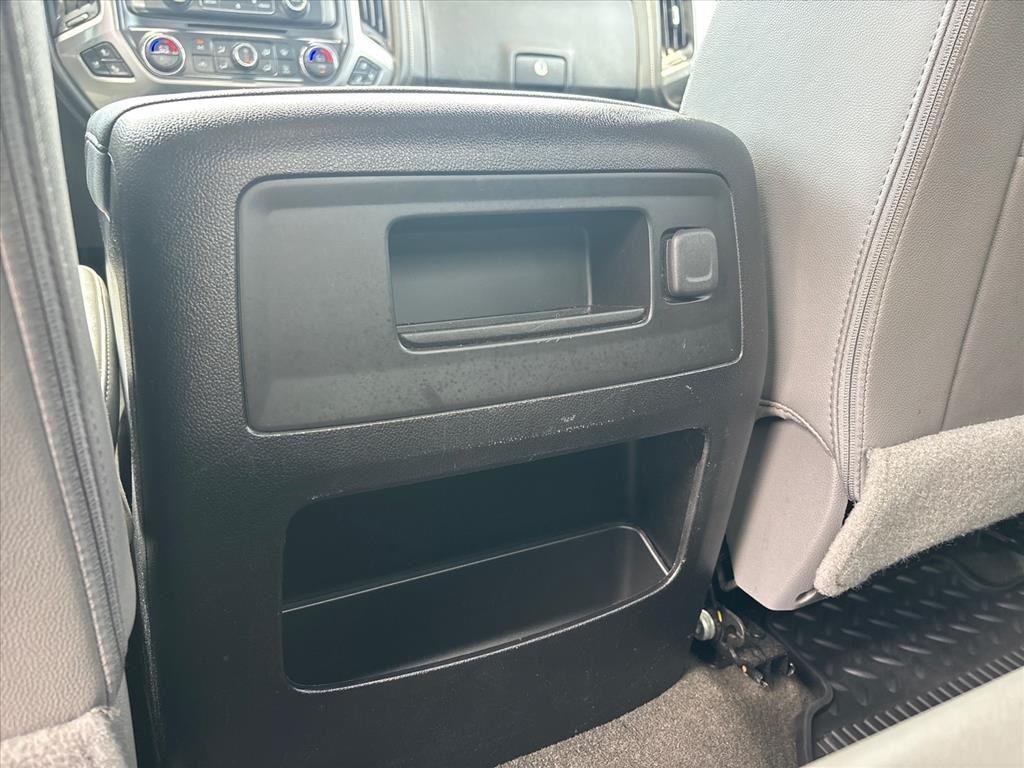 Used 2016 DEEP OCEAN BLUE METALLIC Chevrolet LTZ image 23