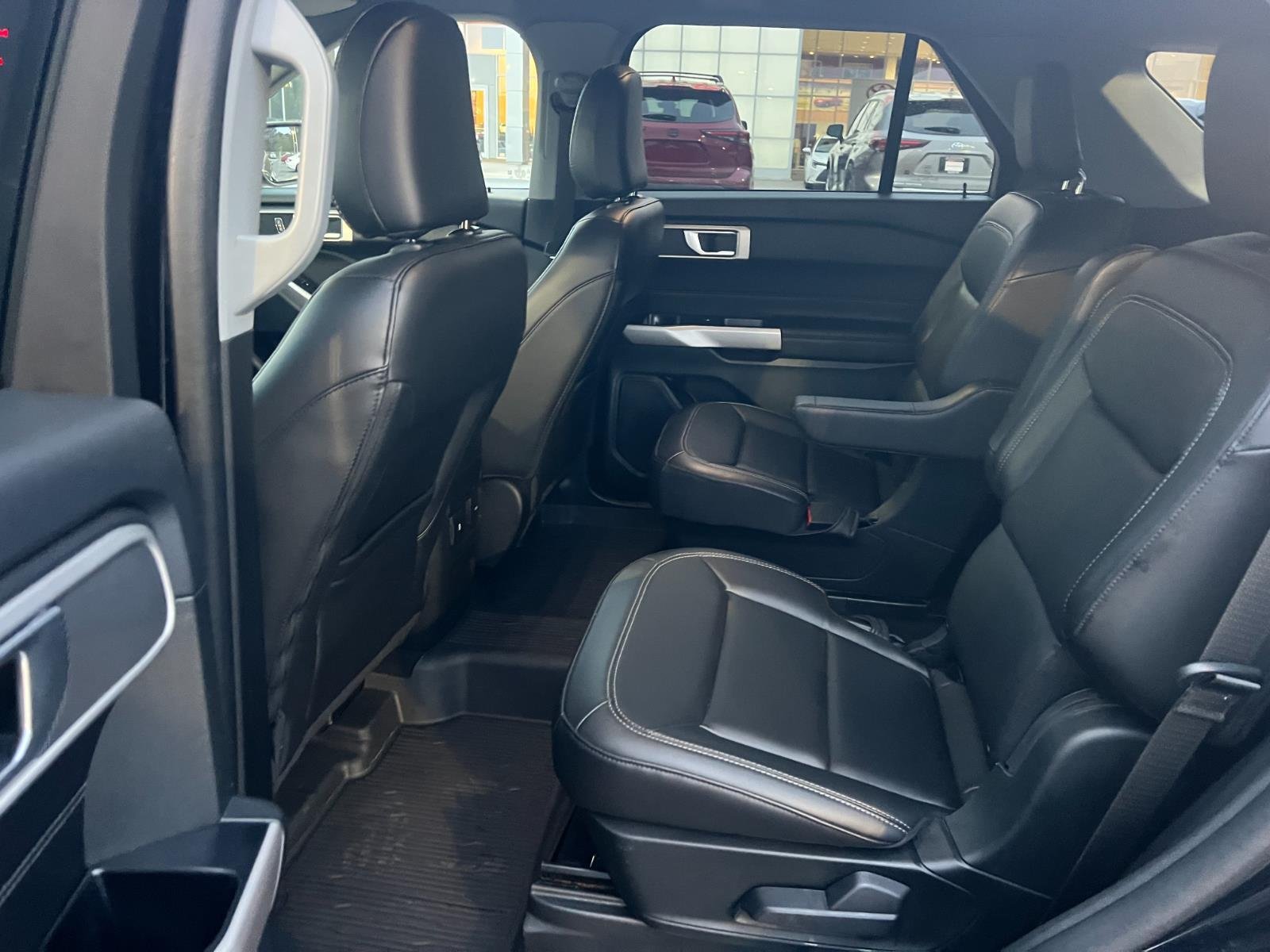 Used 2023 Agate Black Ford XLT image 11