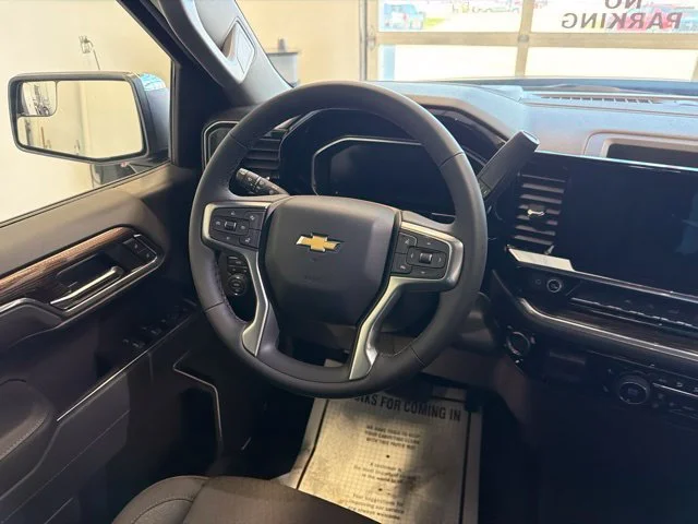 New 2026 Sterling Gray Metallic Chevrolet LT image 30