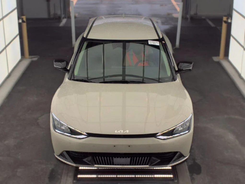 Used 2024 Kia EV6 Wind with VIN KNDC34LAXR5217619 for sale in Parma, OH