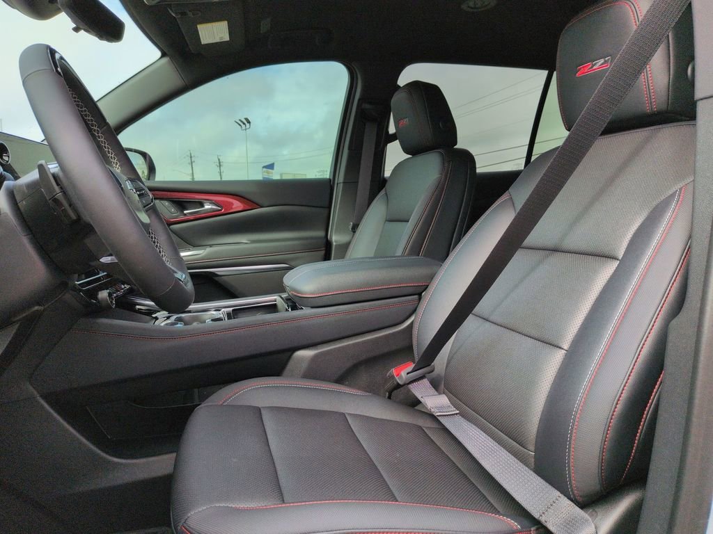 2026 Chevrolet Traverse Z71 - Photo 14