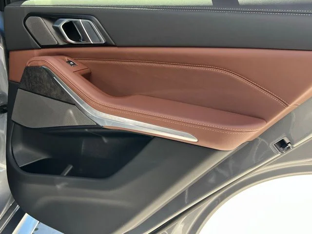 New 2026 Gray BMW xDrive40i image 27