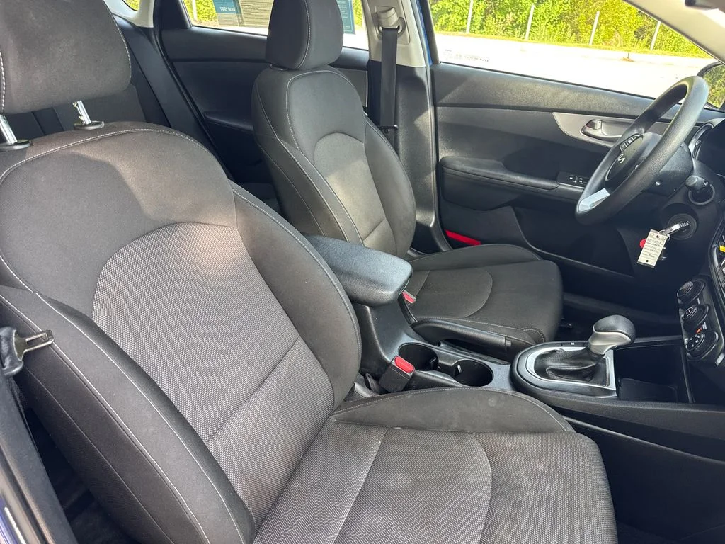 Used 2023 Deep Sea Blue Kia LXS image 35
