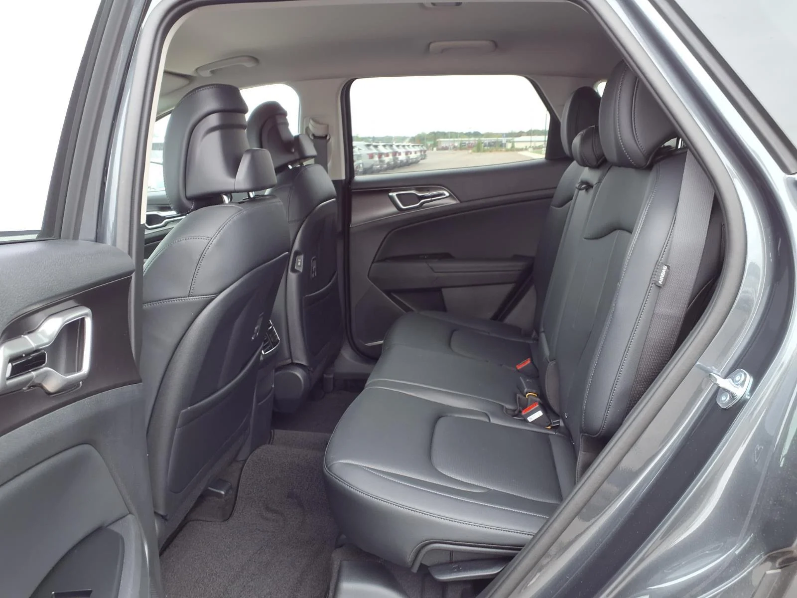 New 2027 Wolf Gray Kia EX image 12