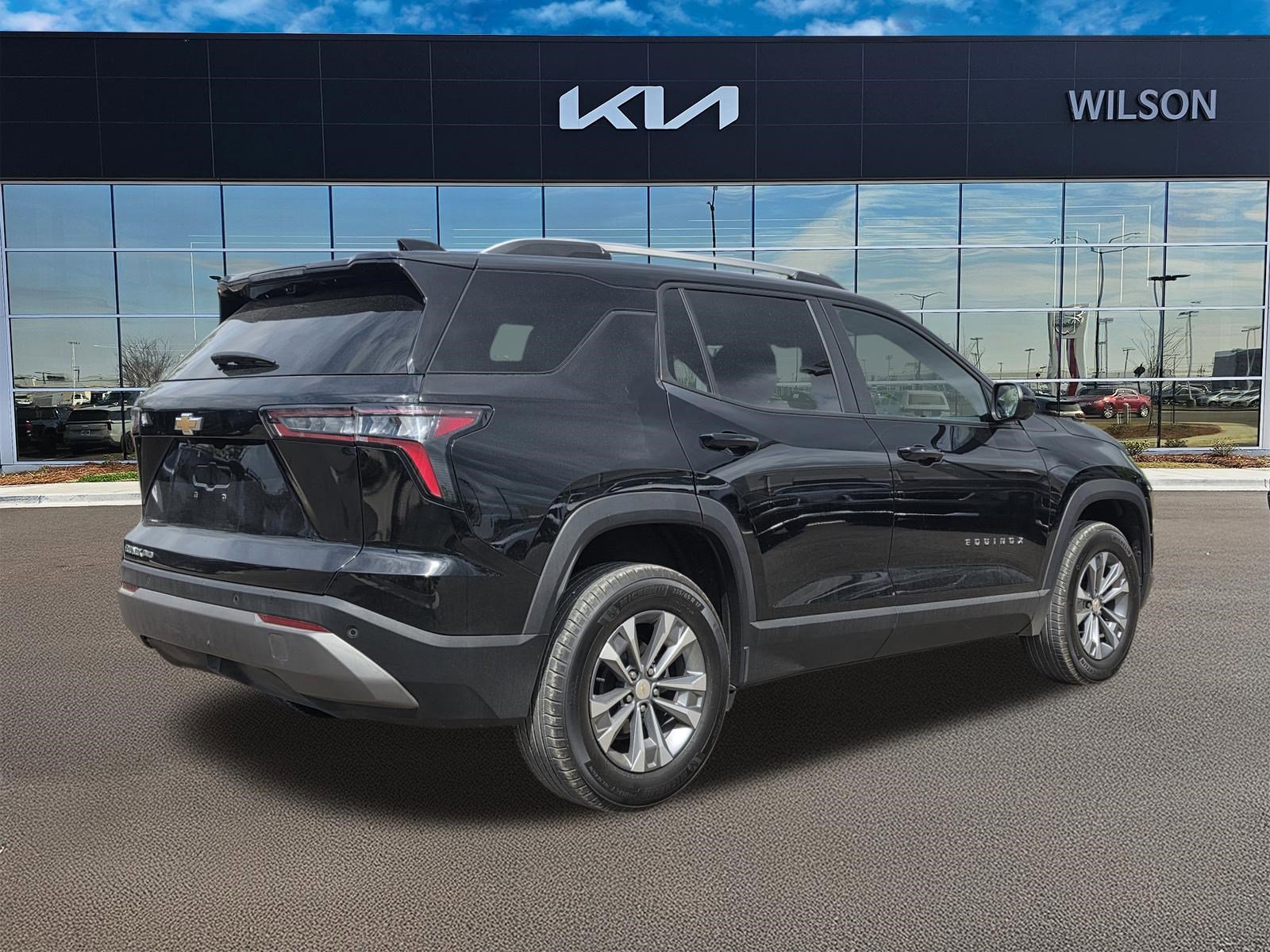 Used 2025 Mosaic Black Metallic Chevrolet AWD LT image 4