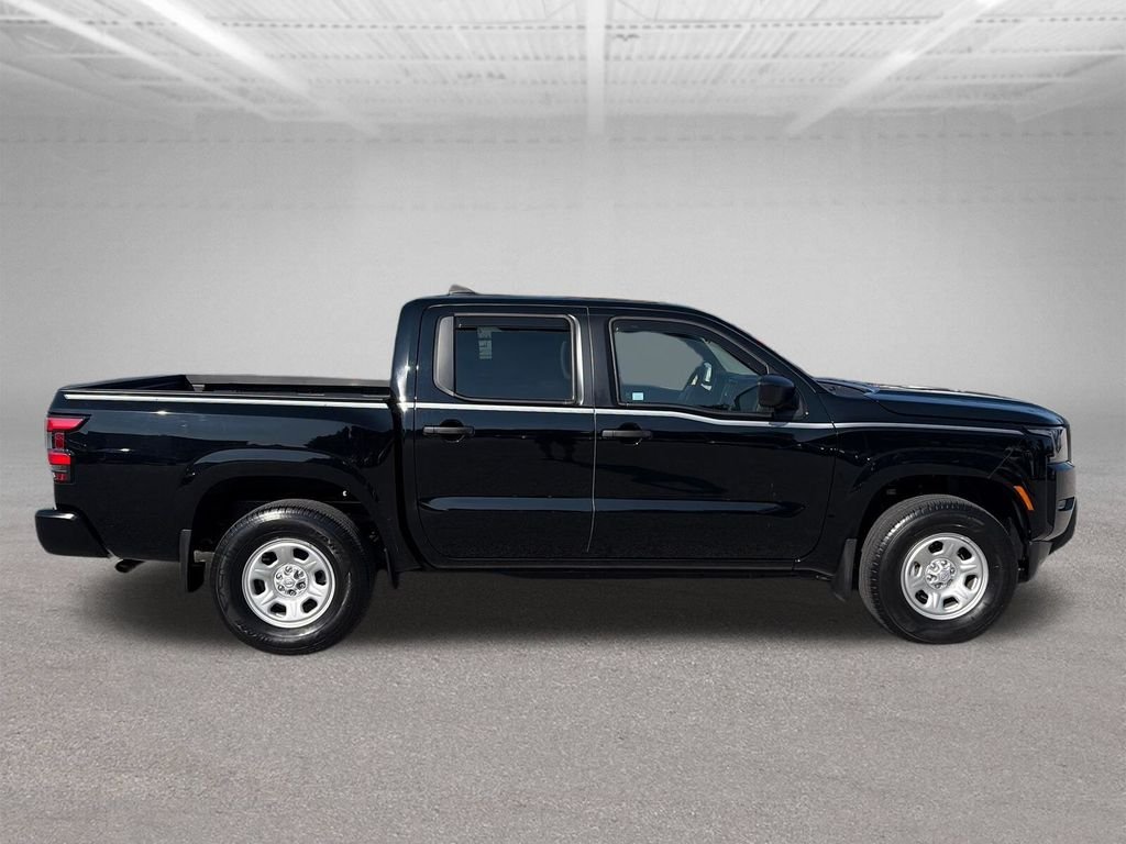 Used 2022 Super Black Nissan S image 7