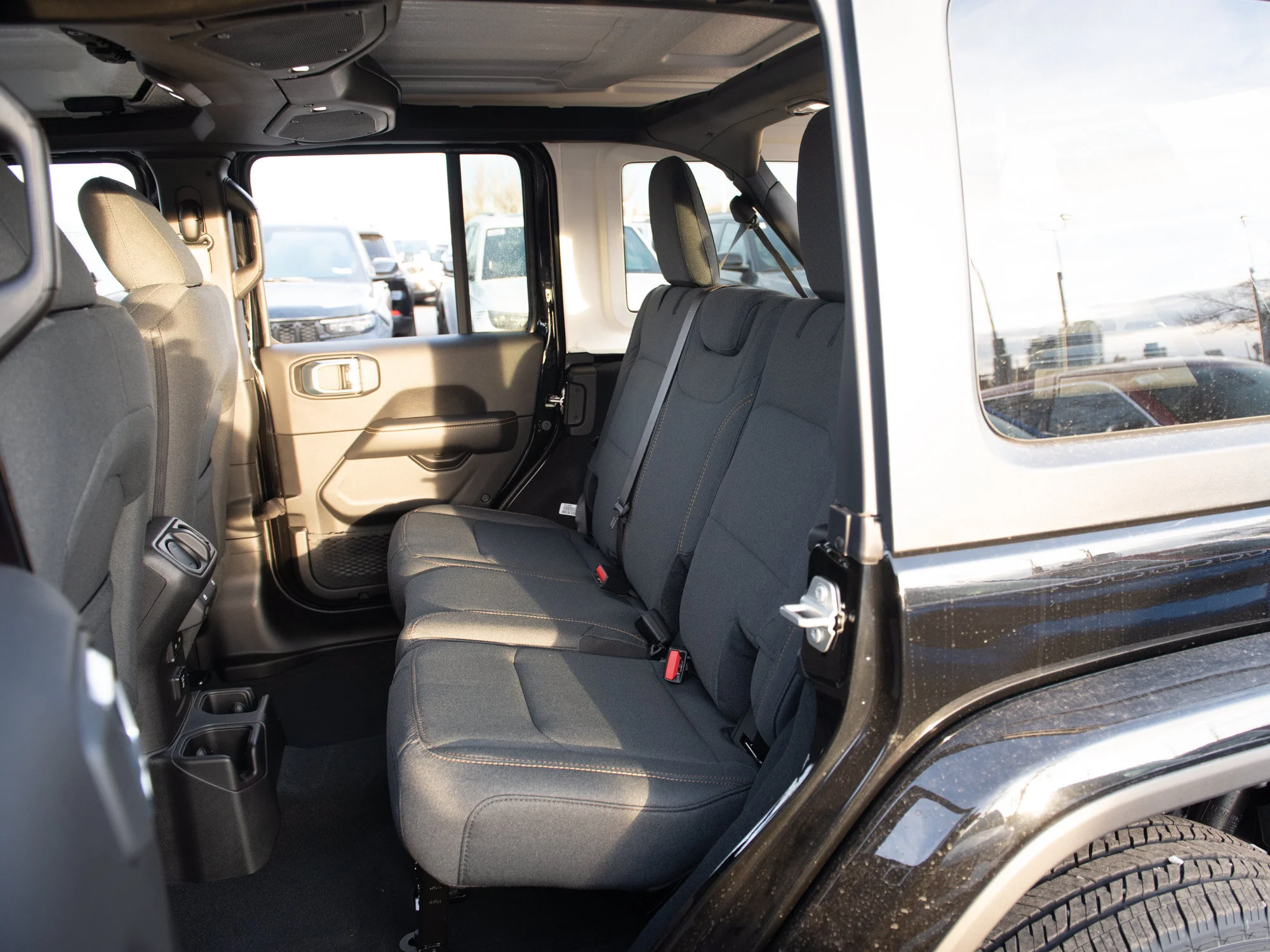 Used 2026 Black Jeep Sahara* 4 Door 4x4, Remote Start, Heated Seats/Wheel image 19
