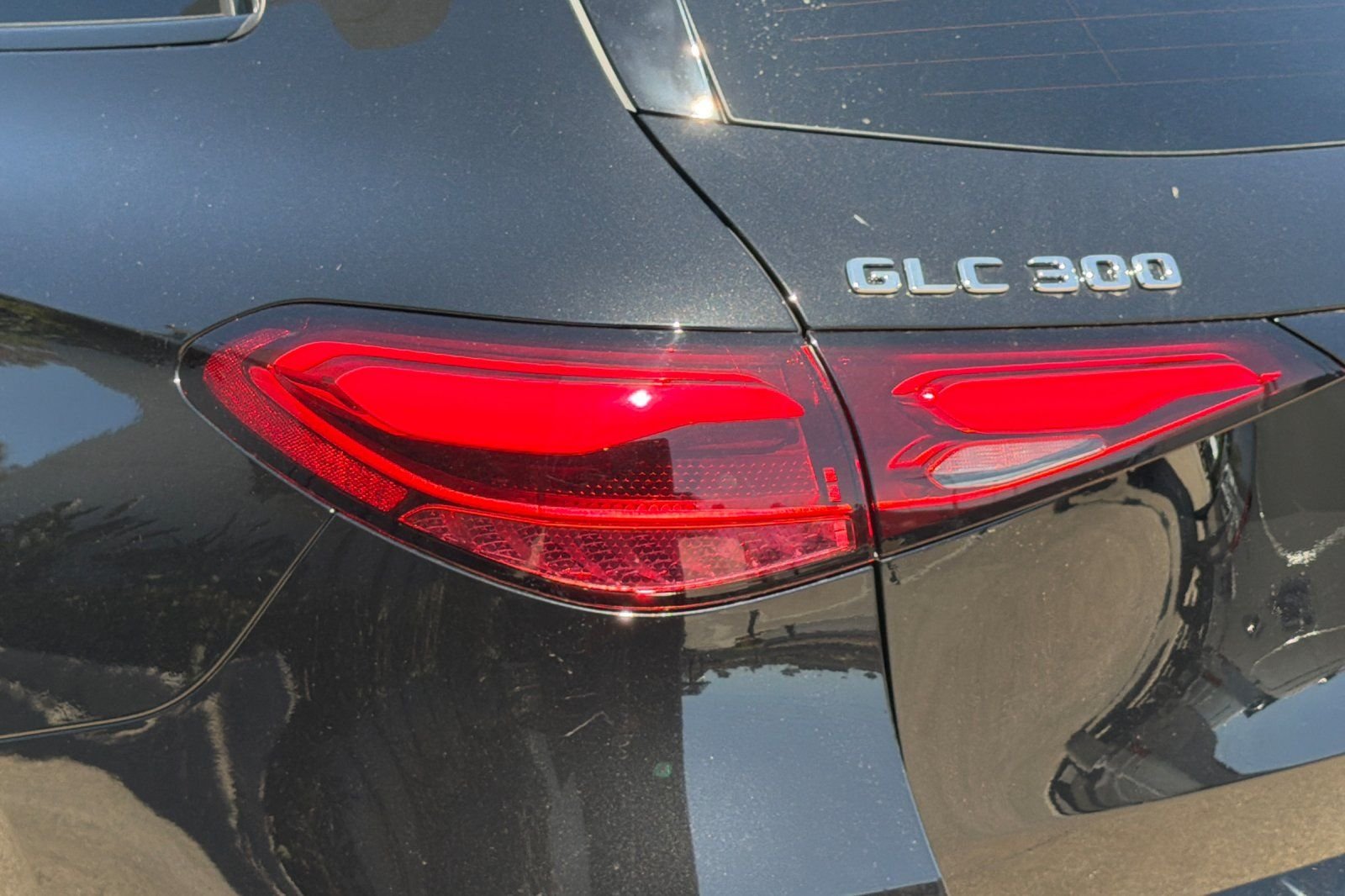 New 2026 Obsidian Black Metallic Mercedes-Benz GLC 300 image 16