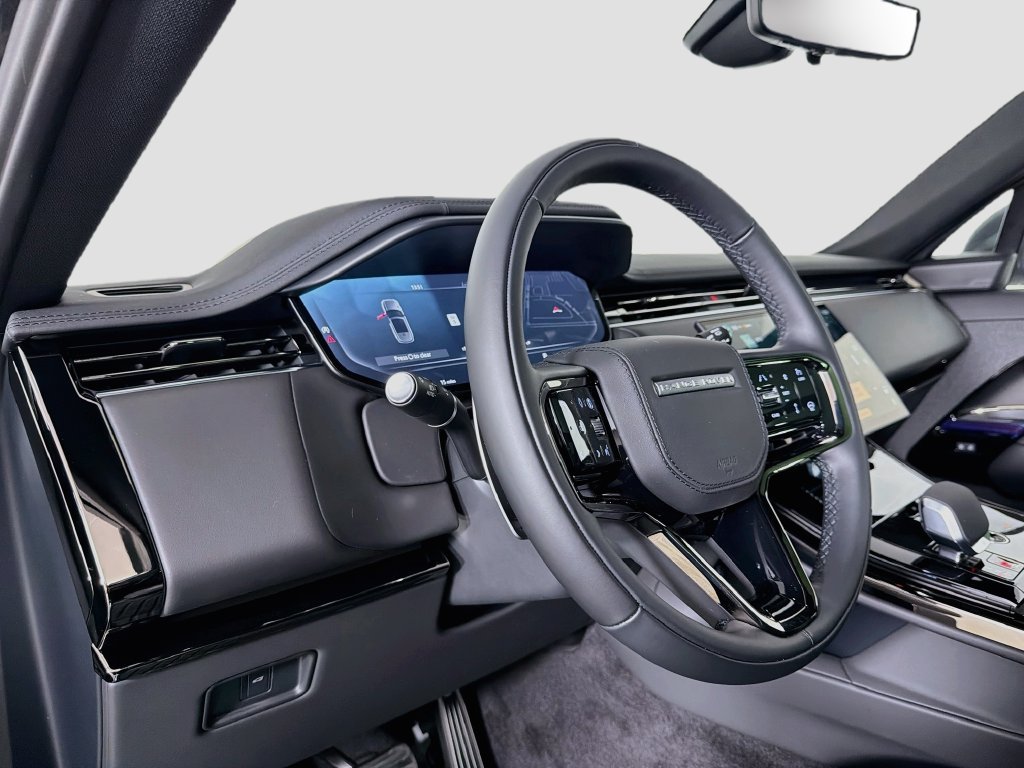 New 2027 Carpathian Grey Land Rover Dynamic SE P400 image 9