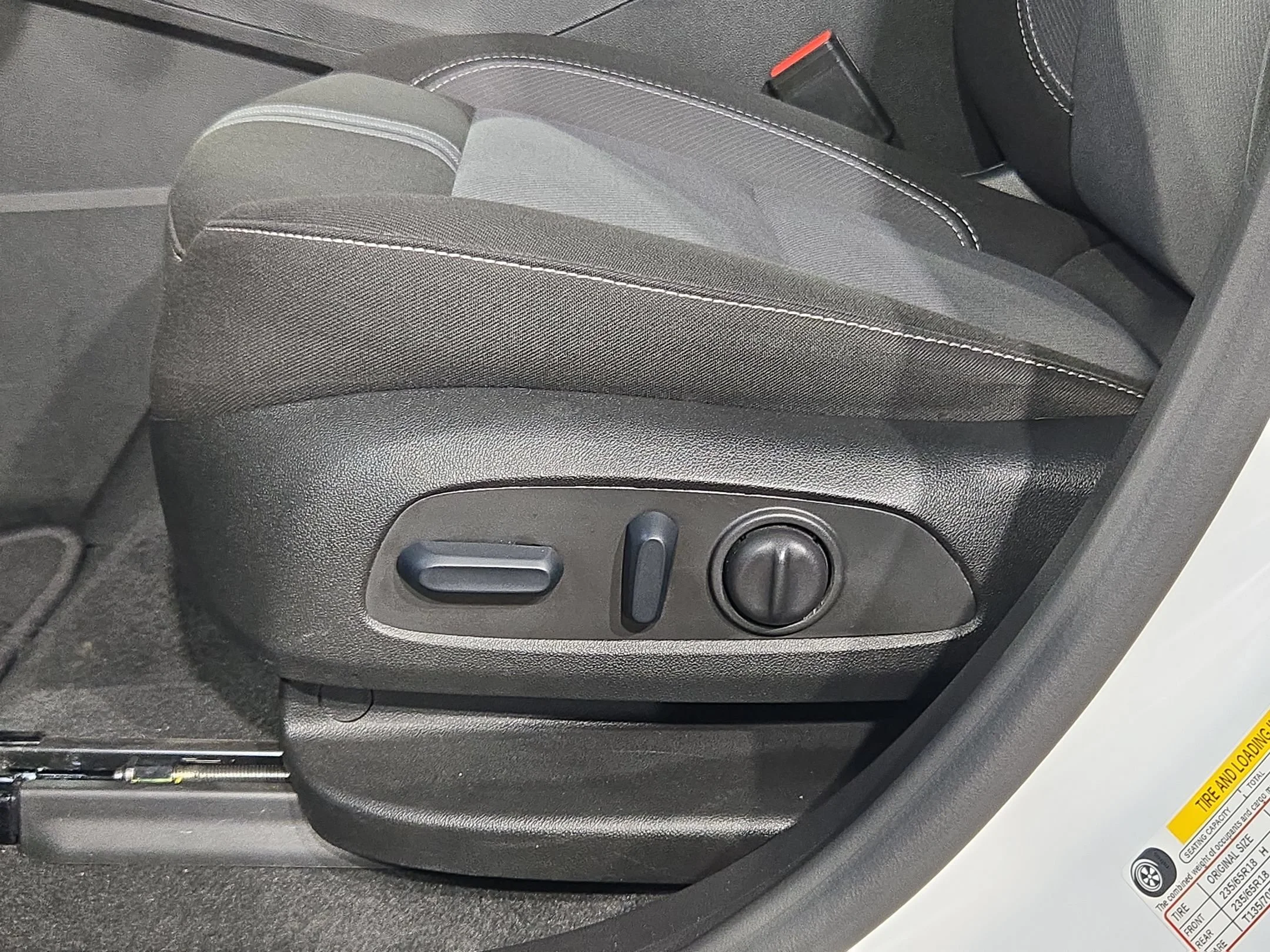 2025 Chevrolet Blazer 2LT - Photo 22
