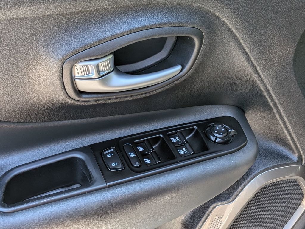 Certified Used 2021 Black Jeep Limited image 11