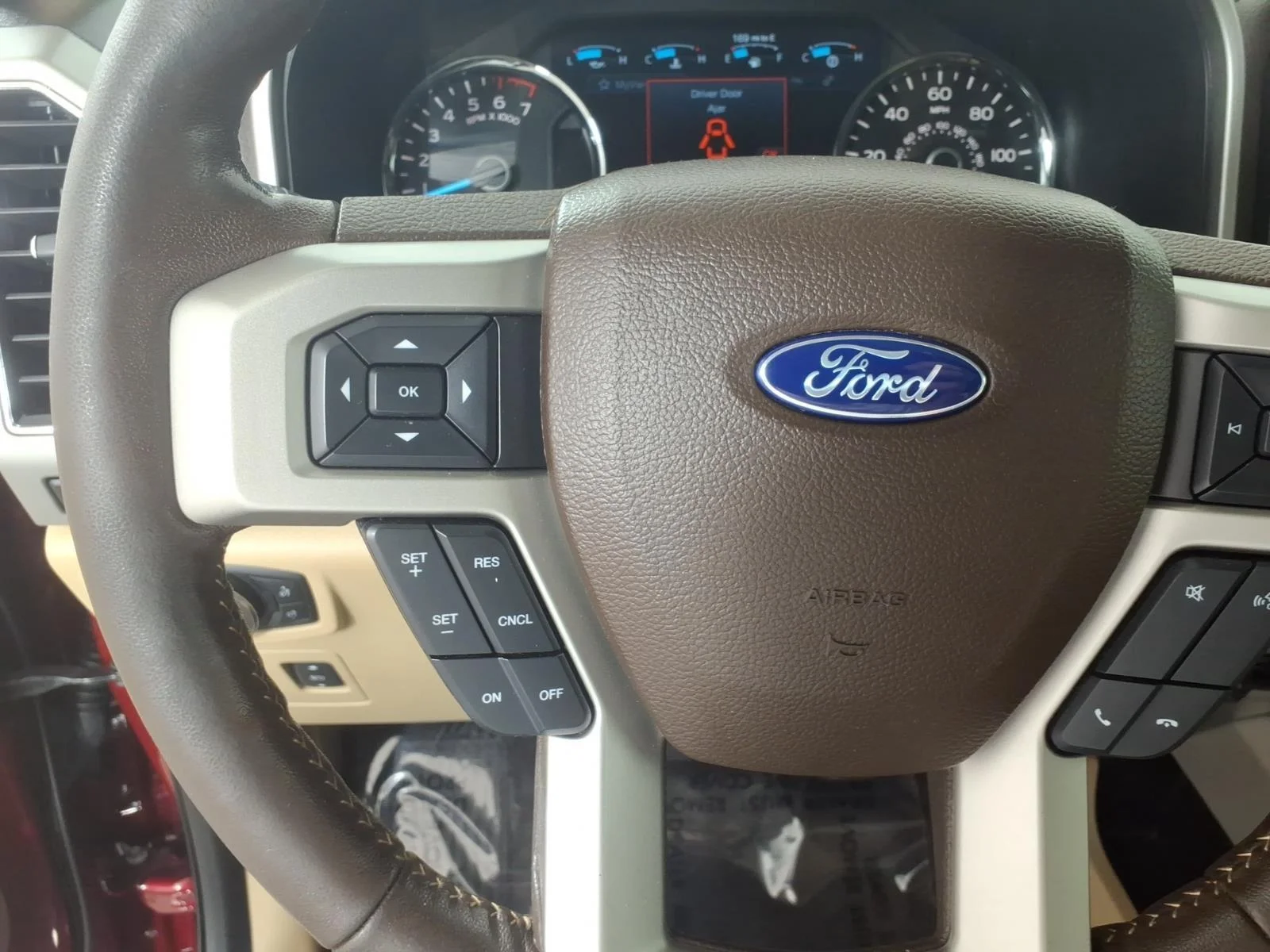 Used 2018 Ruby Red Metallic Tinted Clearcoat/Stone Gray Ford LARIAT image 31
