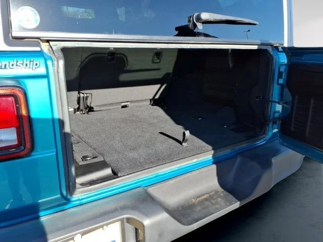 Used 2019 Teal Jeep Unlimited Sport S image 11