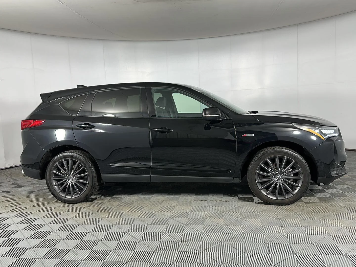 Used 2024 Majestic Black Pearl Acura SH-AWD w/Advance w/A-SPEC image 30