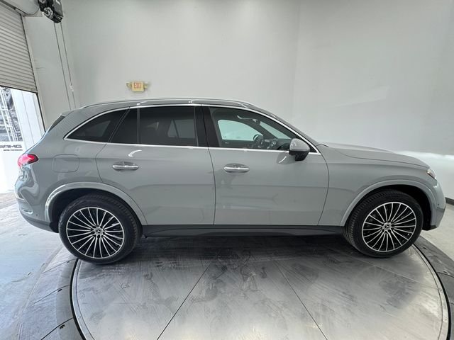 Certified Used 2026 MANUFAKTUR Alpine Gray Mercedes-Benz GLC 350e image 17