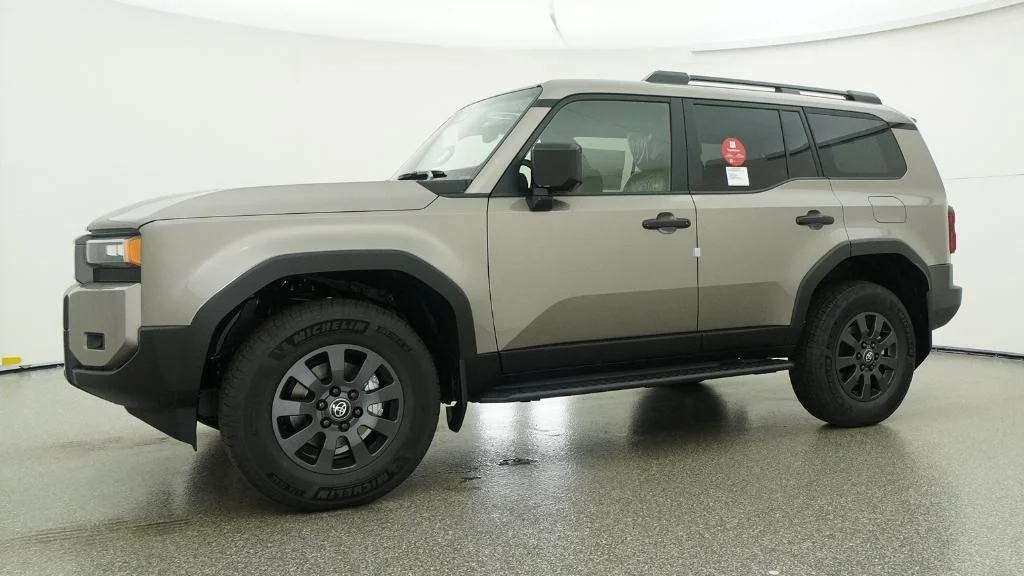 New 2027 Meteor Shower Toyota Land Cruiser image 11