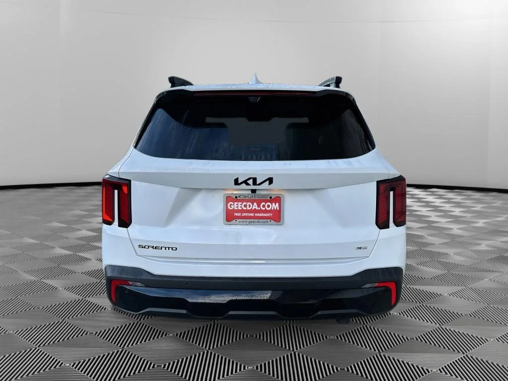 New 2026 Glacial White Pearl Kia X-Line SX Prestige image 5