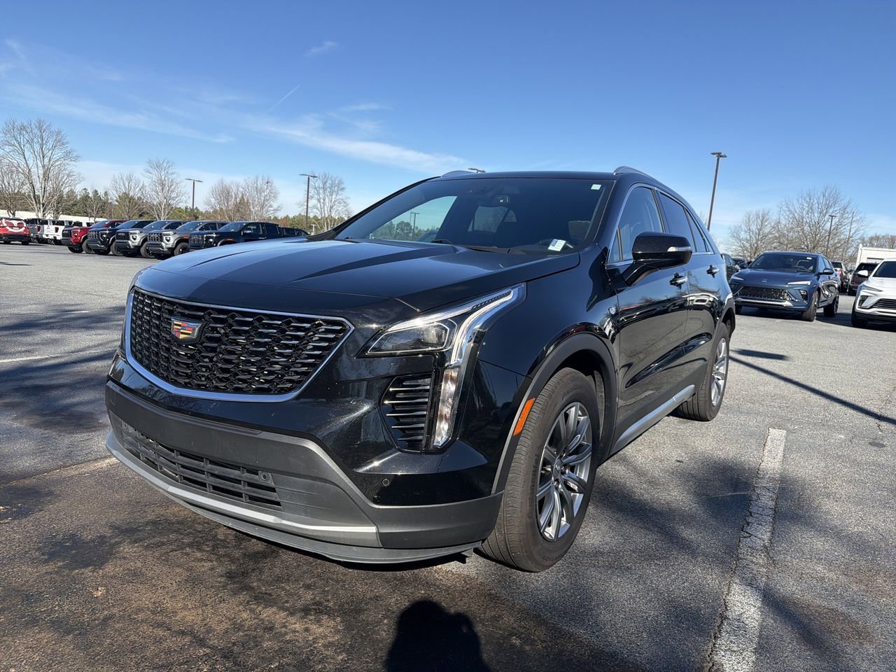 2023 Cadillac XT4 Premium Luxury
