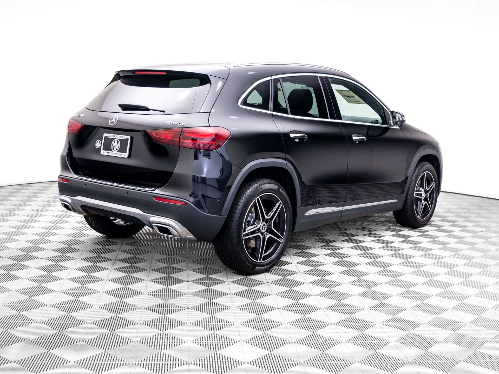 New 2026 Black Mercedes-Benz GLA 250 image 5