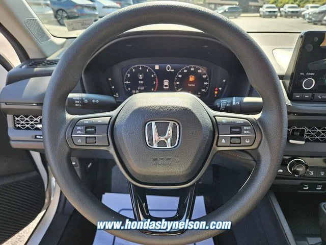 2025 Honda Accord SE - Photo 15