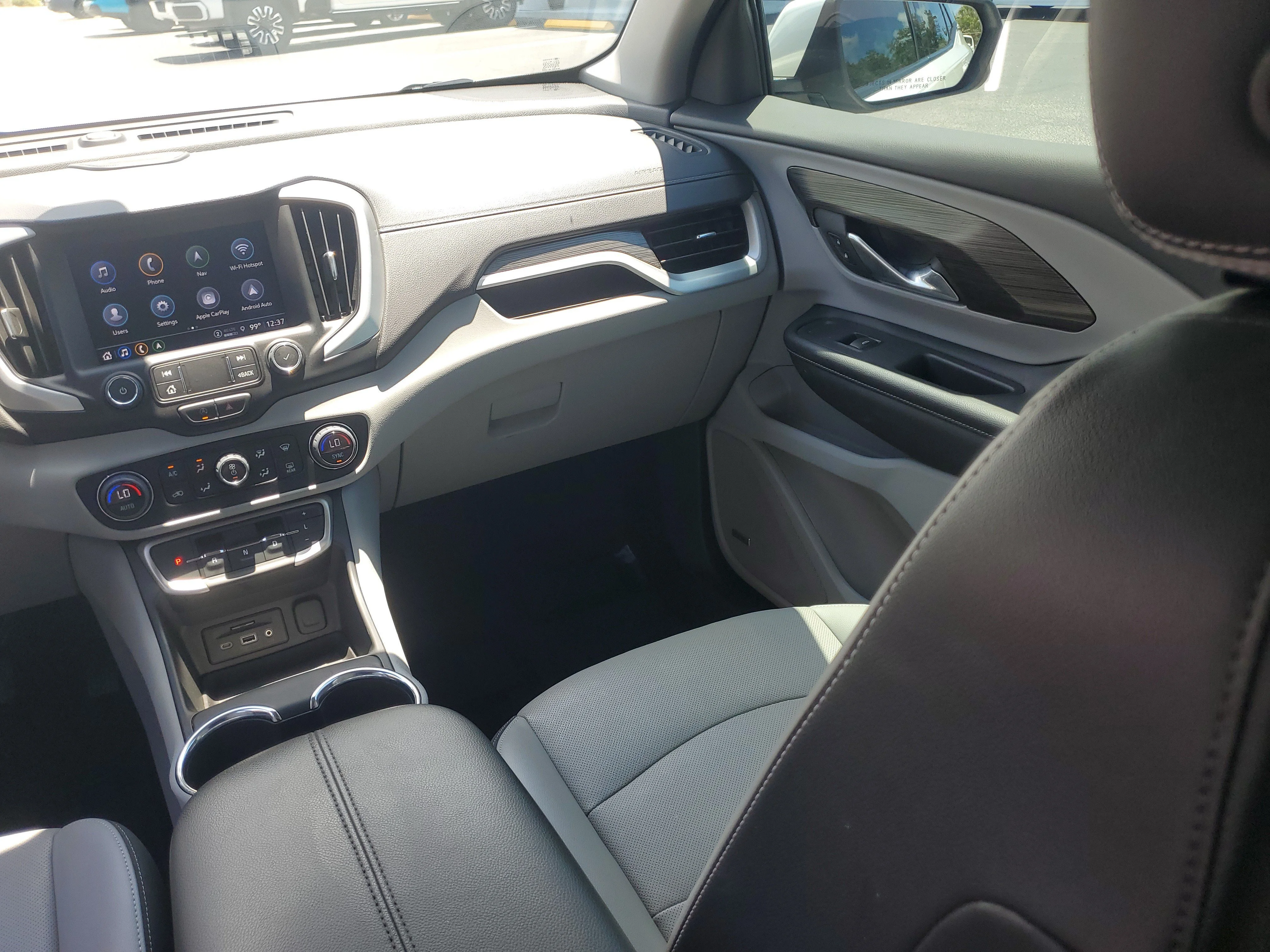 Used 2023 White Frost Tricoat GMC SLT image 20