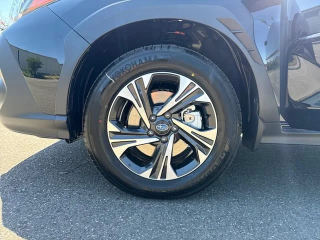 New 2026 CRYSTAL BLACK SILICA Subaru Premium image 30