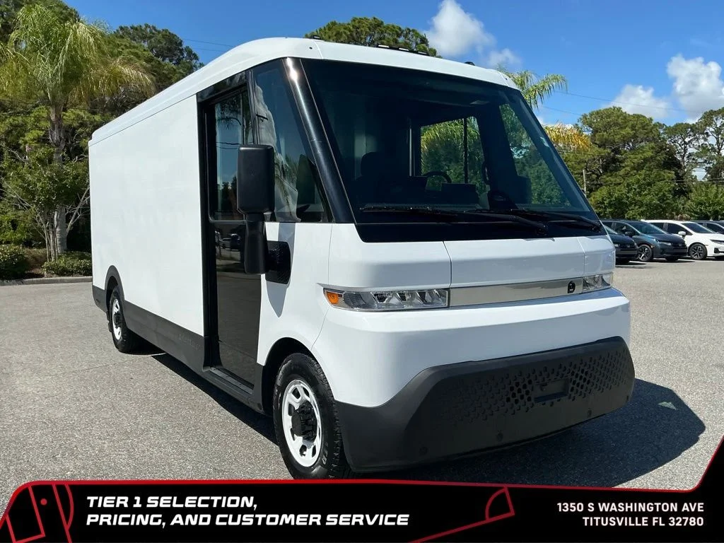 Used 2024 White BrightDrop Base image 3