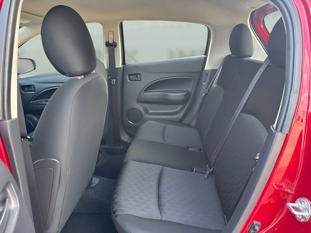 Used 2024  Mitsubishi ES image 10