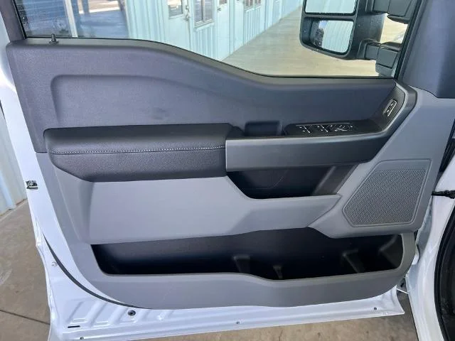 New 2026 Oxford White Ford F-350® XL image 37