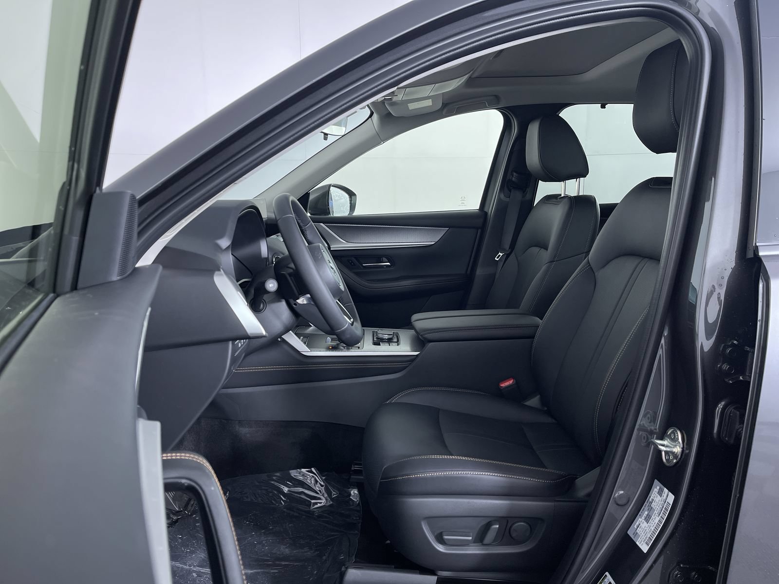 New 2026 Machine Gray Metallic Mazda Preferred image 15