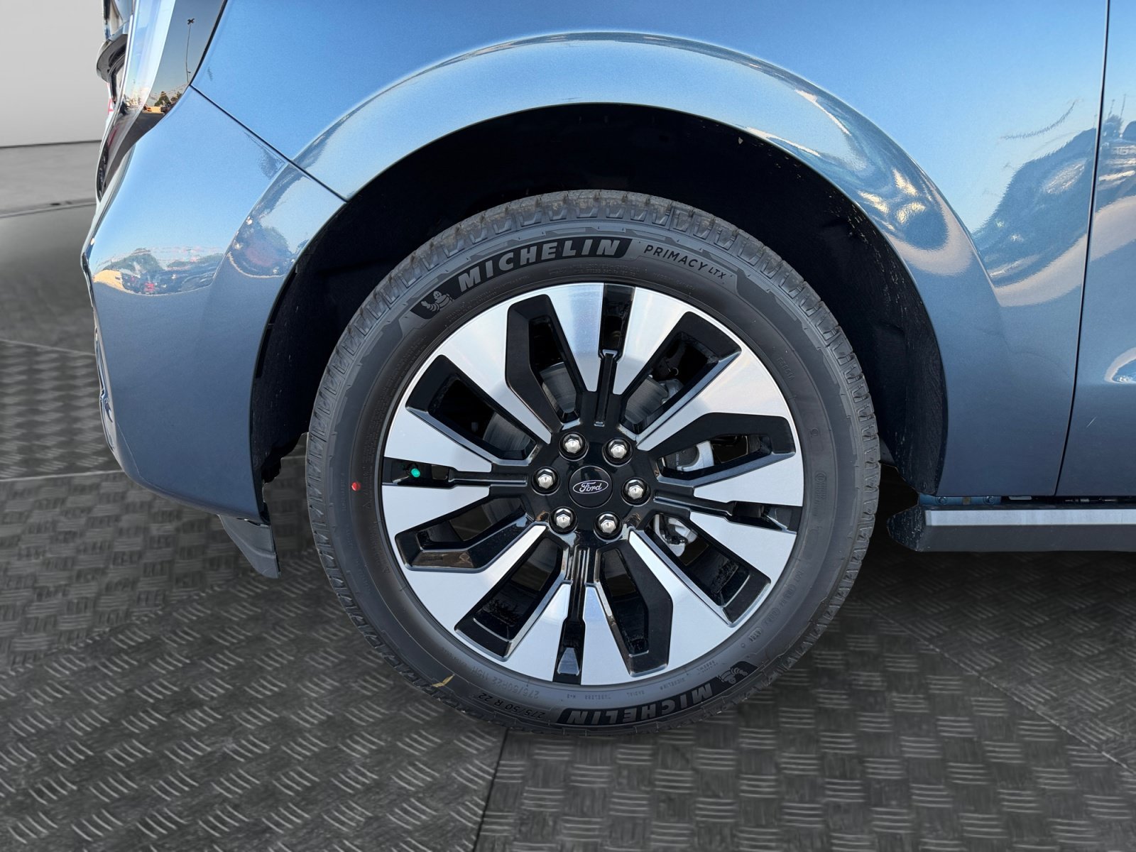 New 2027 Nocturnal Blue Metallic Ford Platinum image 9