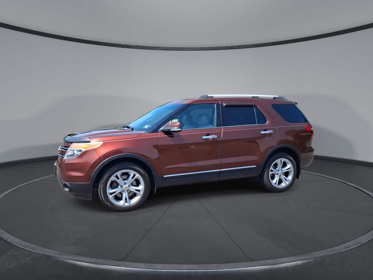 Used 2015 Bronze Fire Metallic Tinted Clearcoat Ford Limited image 4