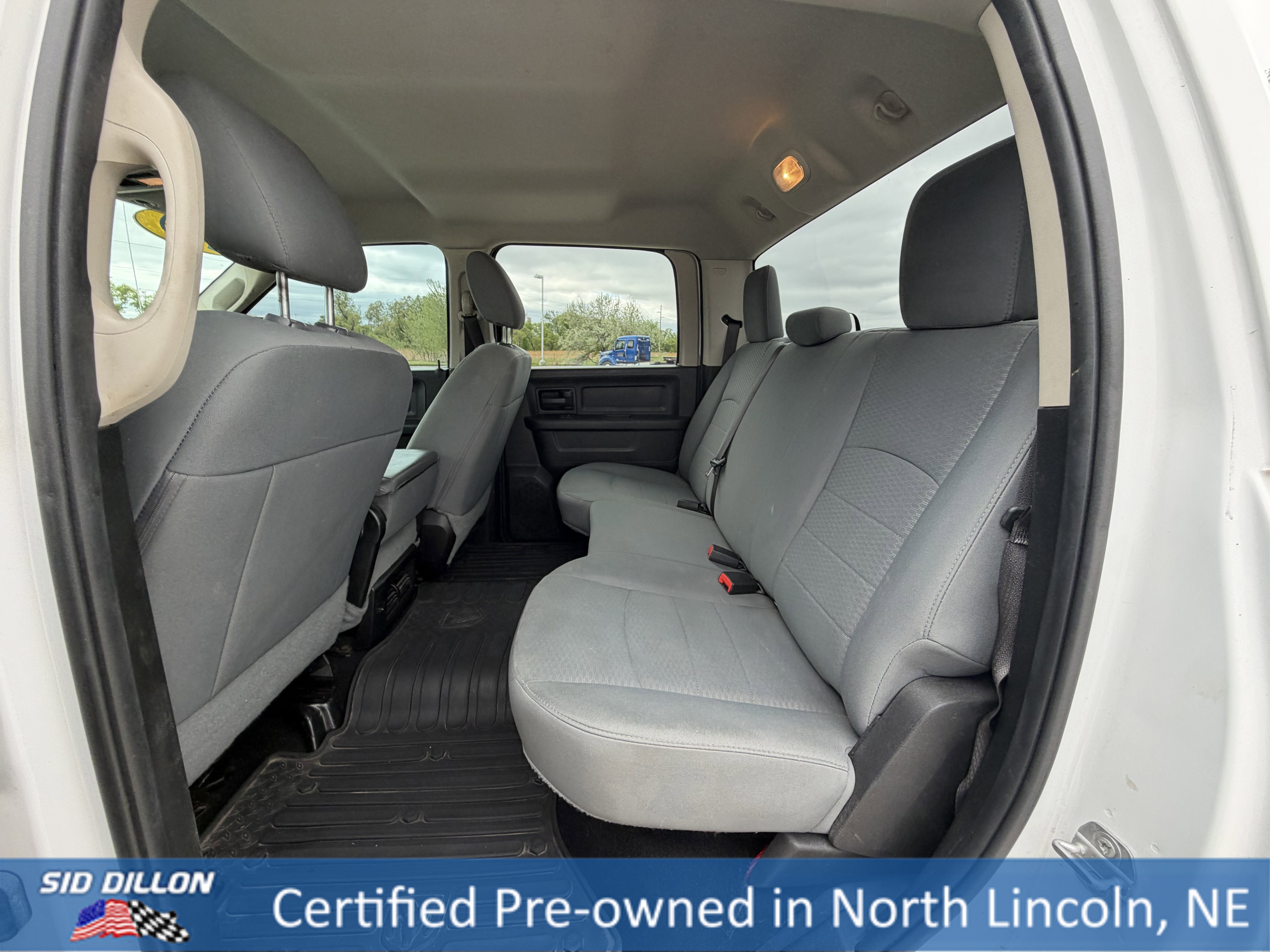 Used 2019 Bright White Clearcoat Ram Express image 21