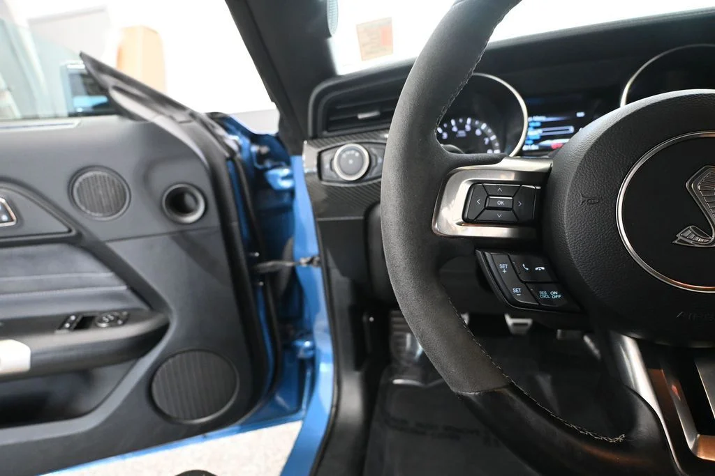 Used 2020 Blue Ford Shelby GT350 image 26