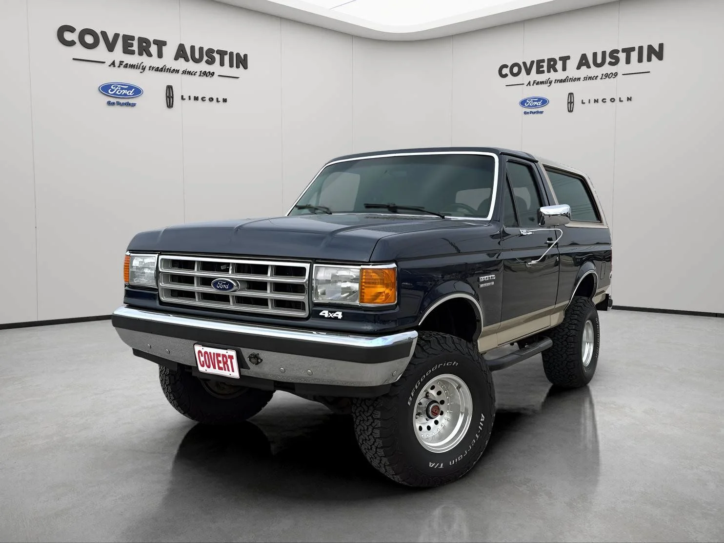 Used 1988  Ford XLT image 1