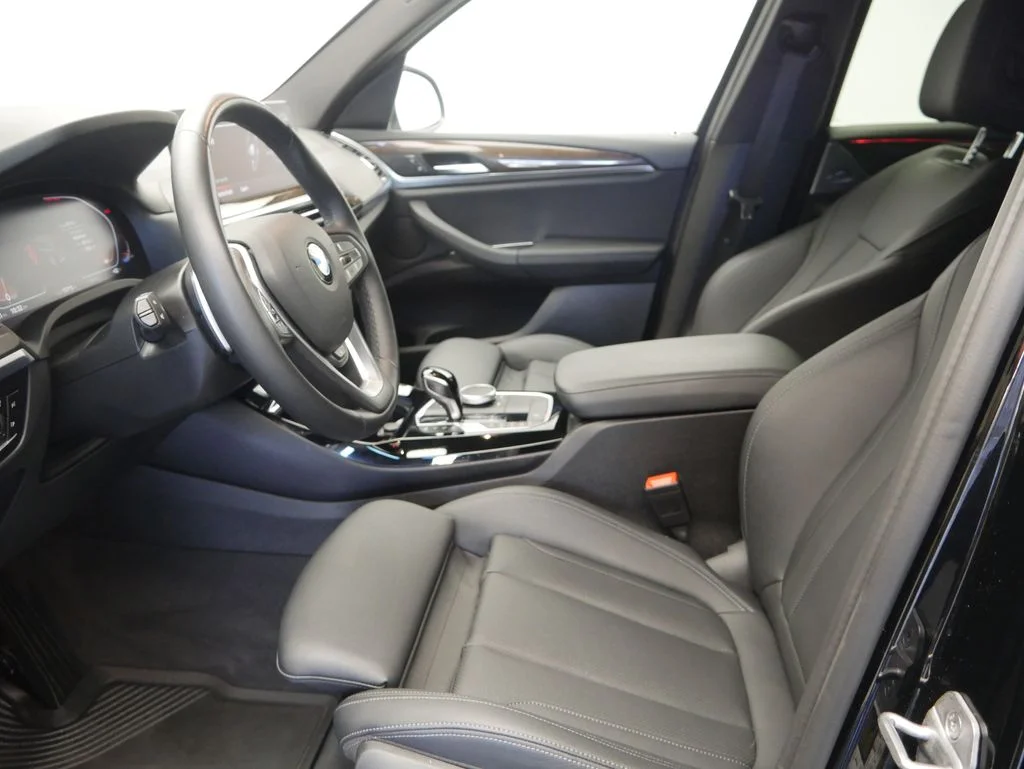 Used 2023 Jet Black BMW xDrive30i image 17