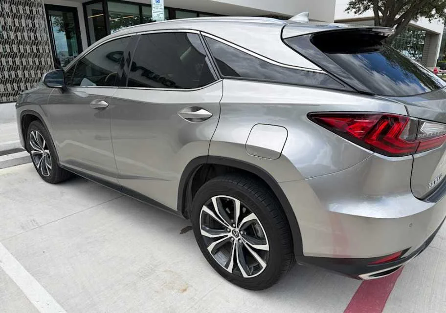 Certified Used 2022 ATOMIC SILVER Lexus  image 4