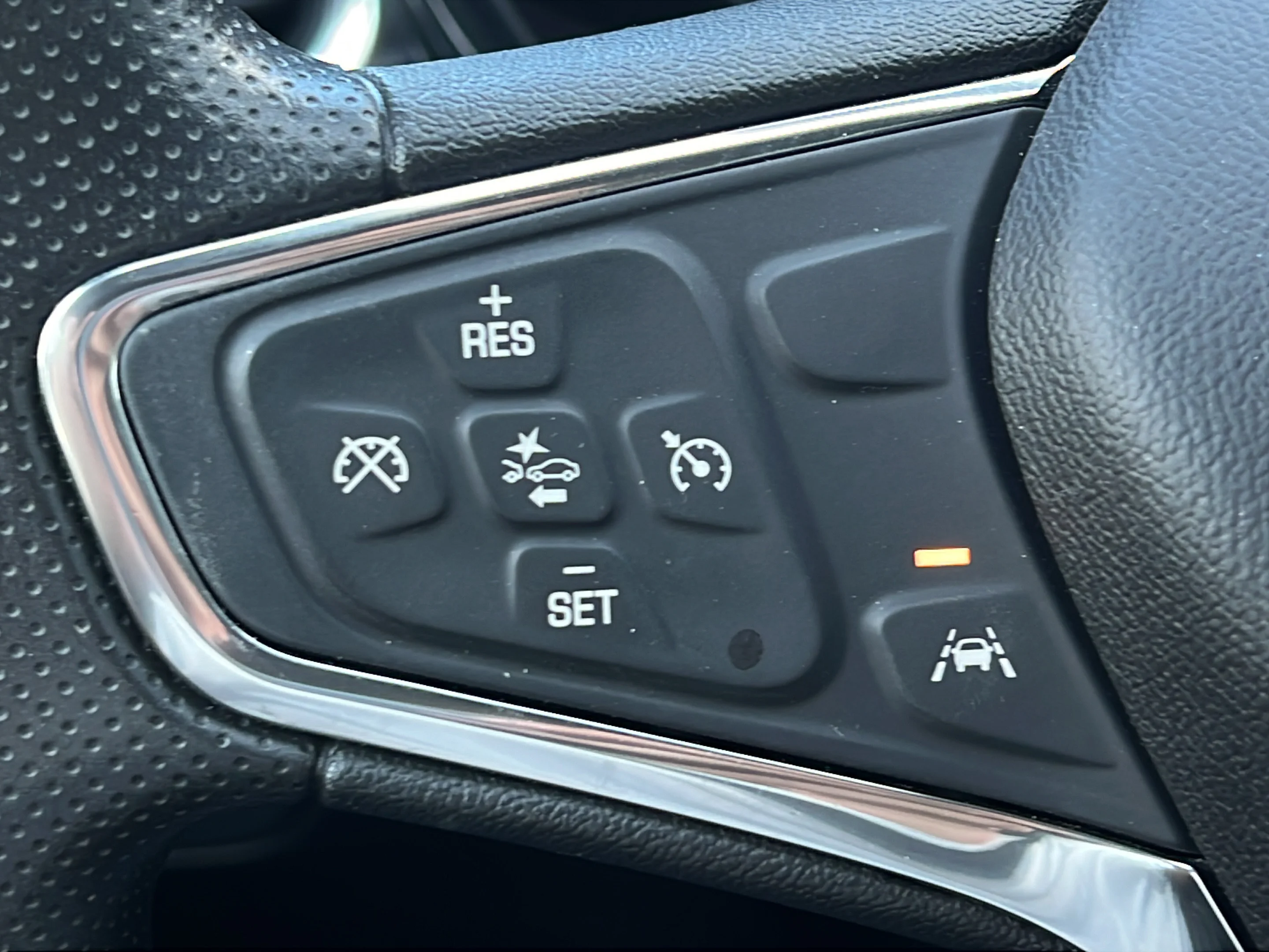 Used 2020 Cayenne Orange Metallic Chevrolet LS image 18