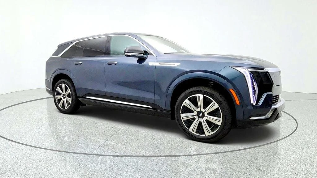Used 2026 Deep Space Metallic Cadillac AWD 4dr Premium Luxury w/ Executive Second Row Seating image 3