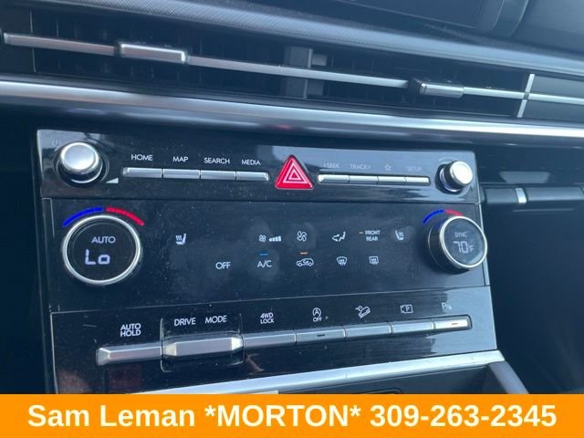 Used 2025 Gray Hyundai SEL image 10